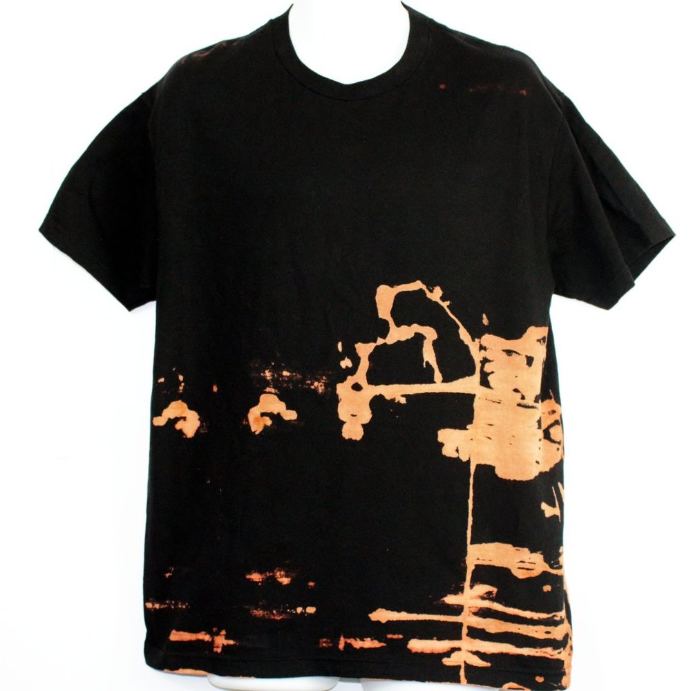 NWOT Bleached T-shirt, unisex